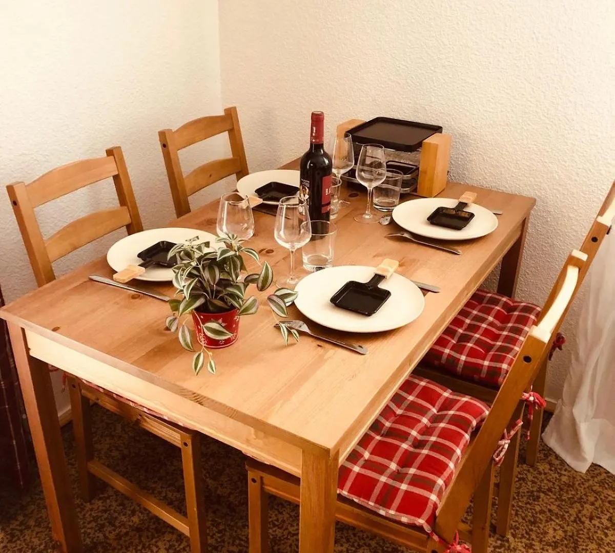 Apartment Studio Fondue Chocolat, 100M Des Pistes Wifi Fibre, Parking Prive Bernex France